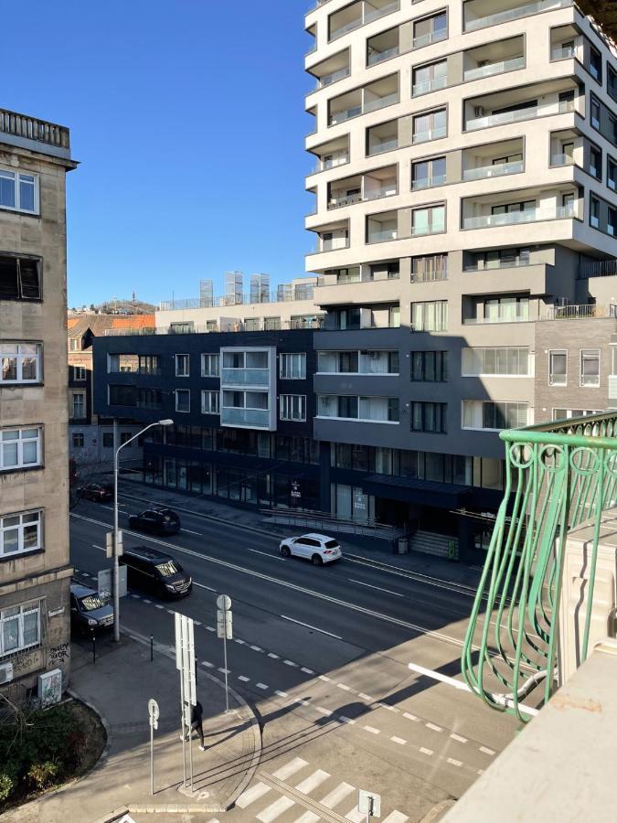 City Center 2 Bedroom A/C Apartment Братислава Екстер'єр фото